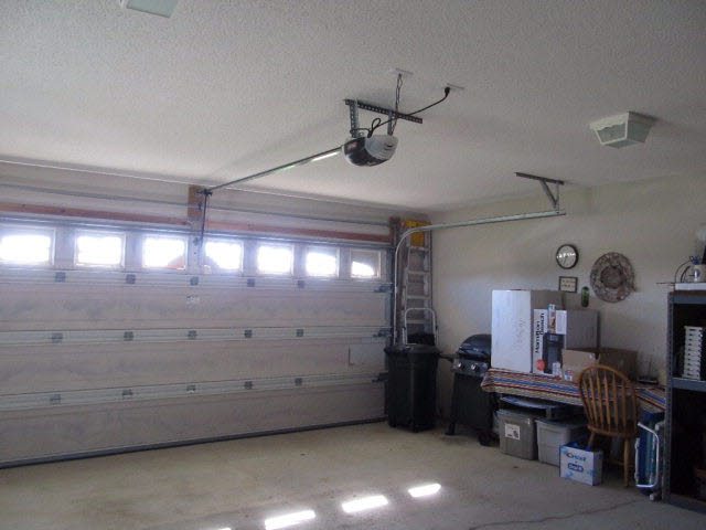 8847 Caitlin Street Foley, AL 36535 - Photo 32 of 43 Garage