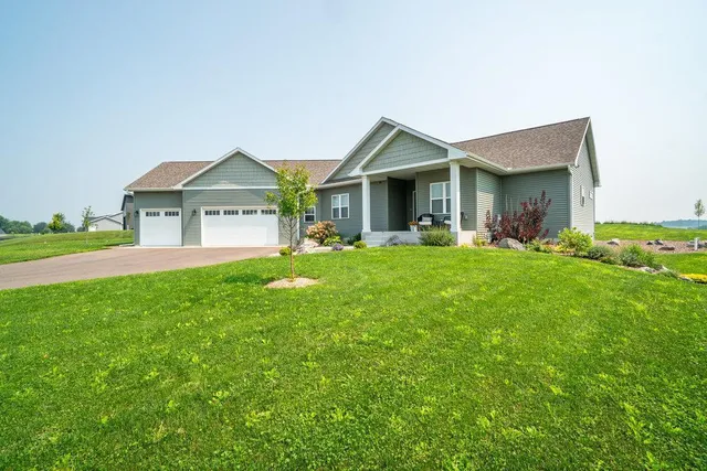 $575,000 | N5134 557th Street, Menomonie, WI 54751