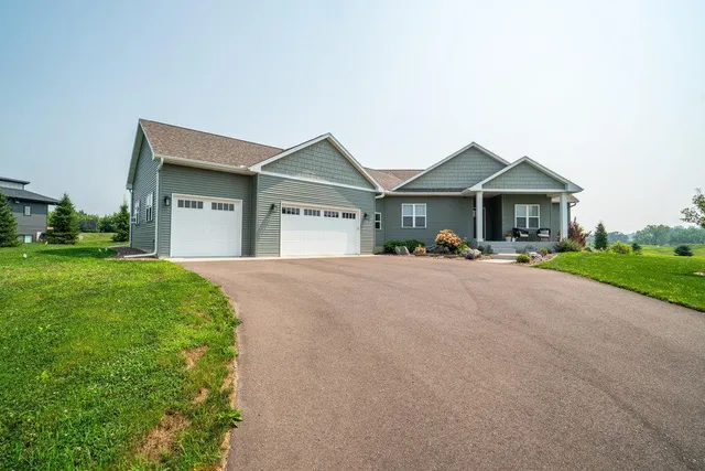 $575,000 | N5134 557th Street, Menomonie, WI 54751