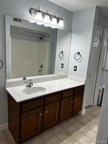 $1,500 | 2200 Spring Creek Lane, O'Fallon, MO 63368