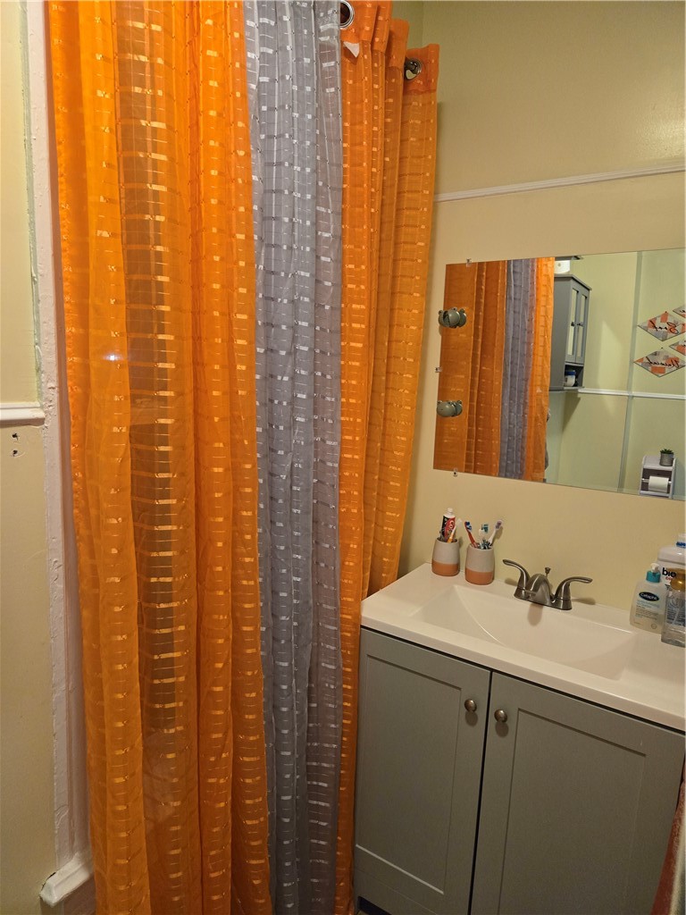 3 Barrett Street Cumberland, RI 02864 - Photo 28 of 42