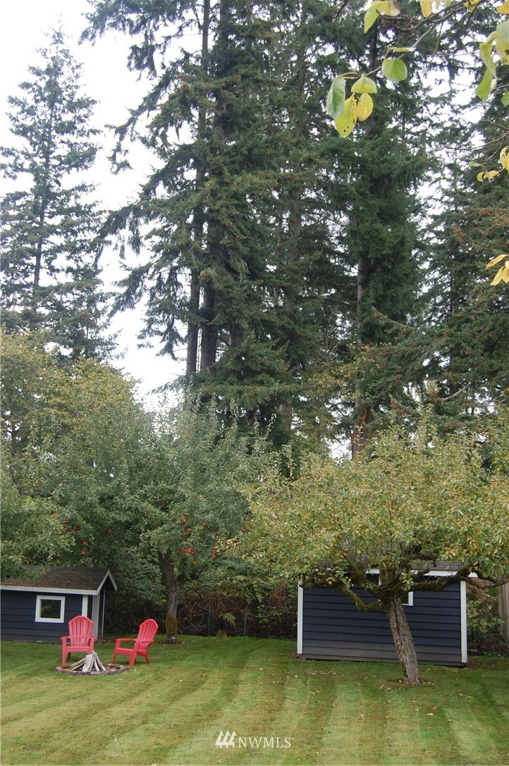 7129 Lower Ridge Road Everett, WA 98203 - Photo 20 of 25