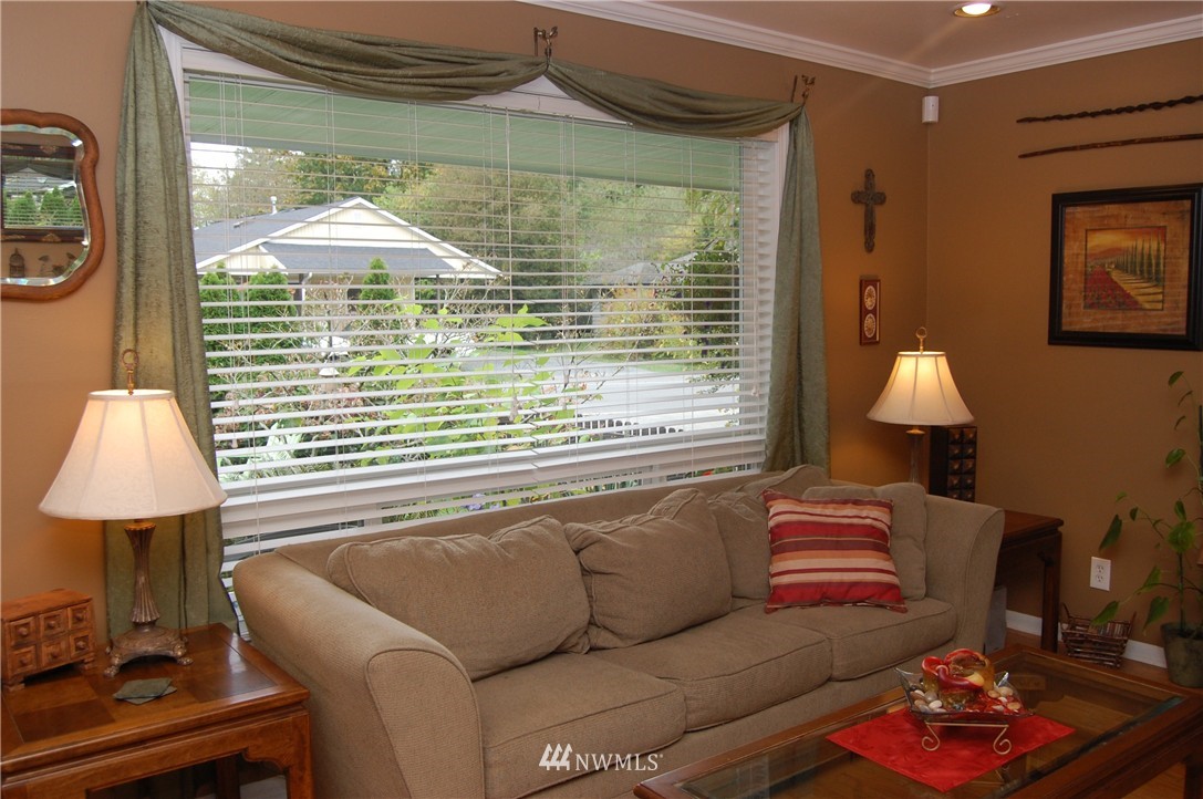7129 Lower Ridge Road Everett, WA 98203 - Photo 7 of 25