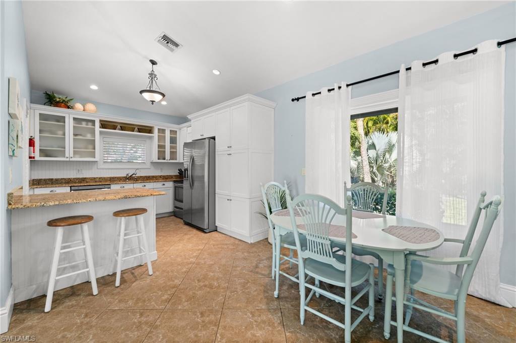 1963 Bethany Place Naples, FL 34109 - Photo 37 of 50