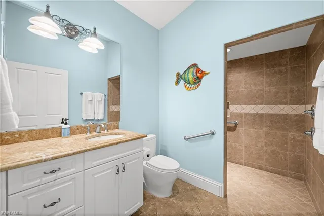 $2,289,000 | 1963 Bethany Place, Naples, FL 34109