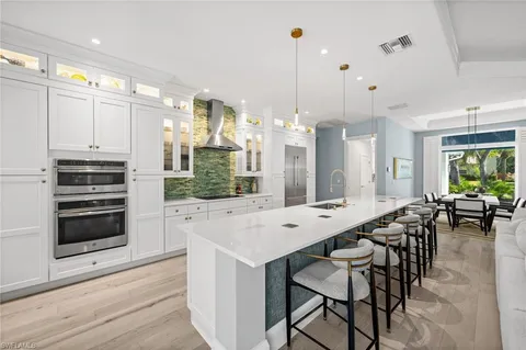 $2,289,000 | 1963 Bethany Place, Naples, FL 34109