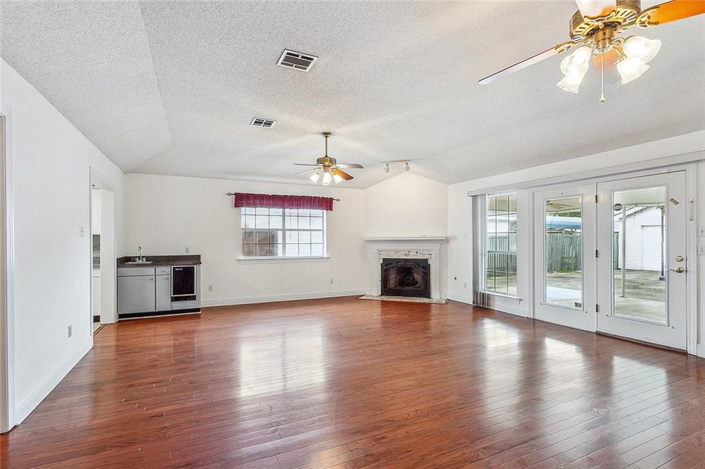 509 Florida Street River Ridge, LA 70123 - Photo 7 of 17