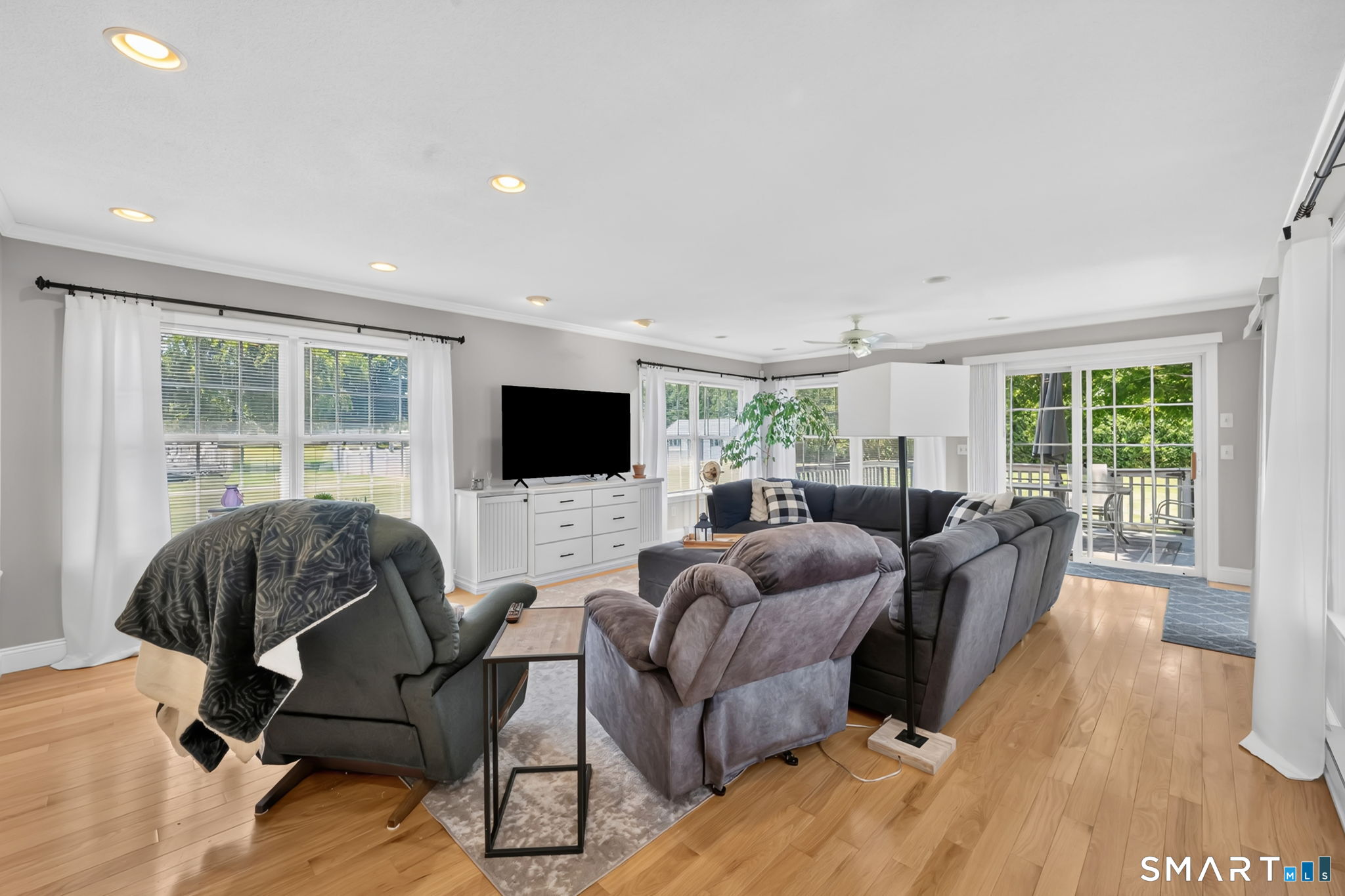 15 Misty Meadow Road Enfield, CT 06082 - Photo 20 of 40