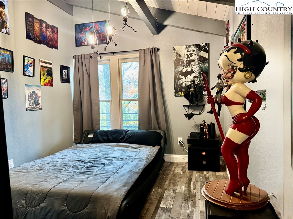 142 Tamarack Road Beech Mountain, NC 28604 - Photo 16 of 36