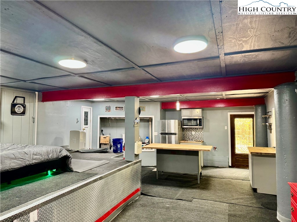 142 Tamarack Road Beech Mountain, NC 28604 - Photo 26 of 36