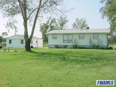 10011 Bluffton Road Fort Wayne, IN 46819 - Photo 3 of 5