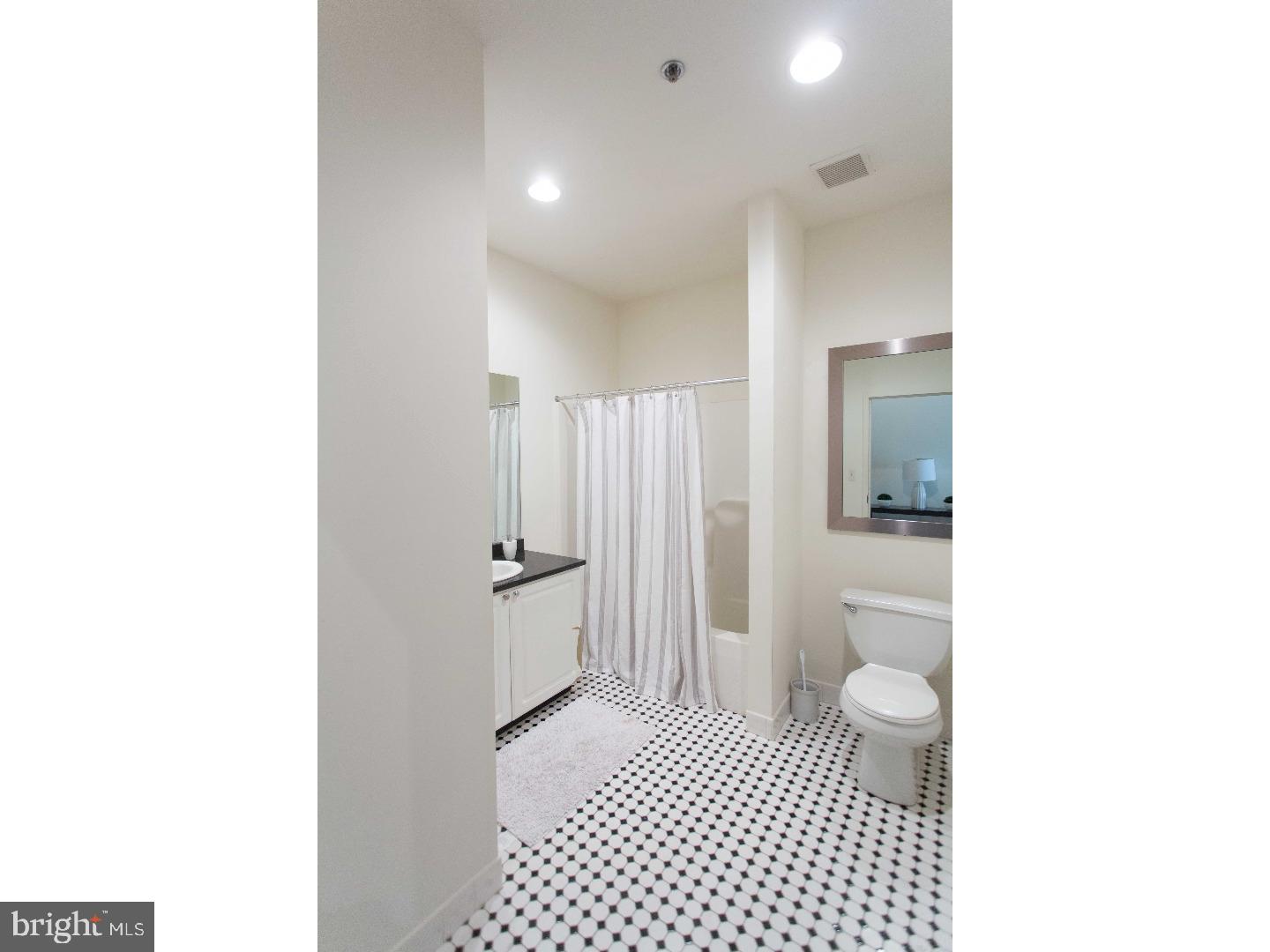 2121 Market Street, Unit 515 Philadelphia, PA 19103 - Photo 25 of 25