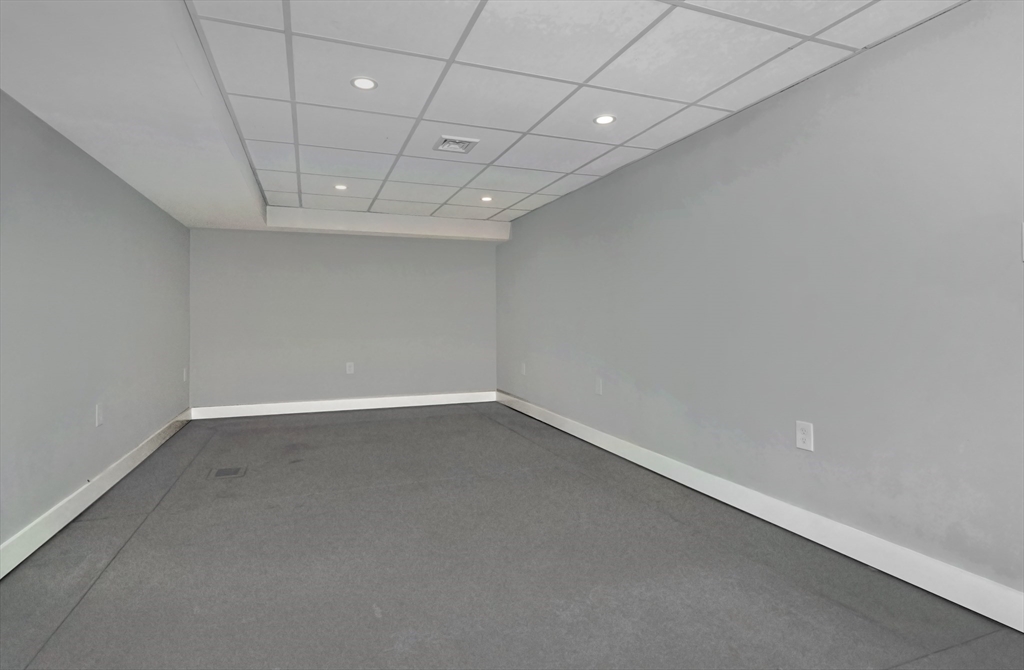 111 Cedar Street Lexington, MA 02421 - Photo 34 of 40 a view of empty room