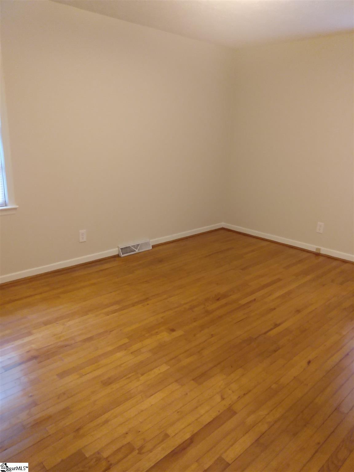 136 Rusty Lane Easley, SC 29642 - Photo 13 of 29 Gallery Image 13