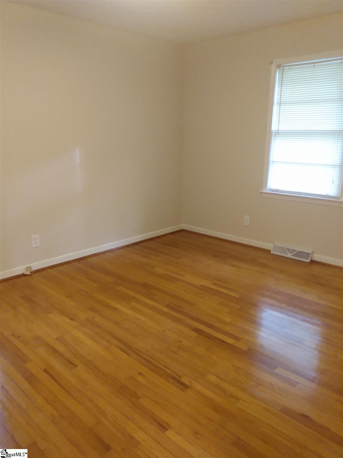 136 Rusty Lane Easley, SC 29642 - Photo 14 of 29 Gallery Image 14