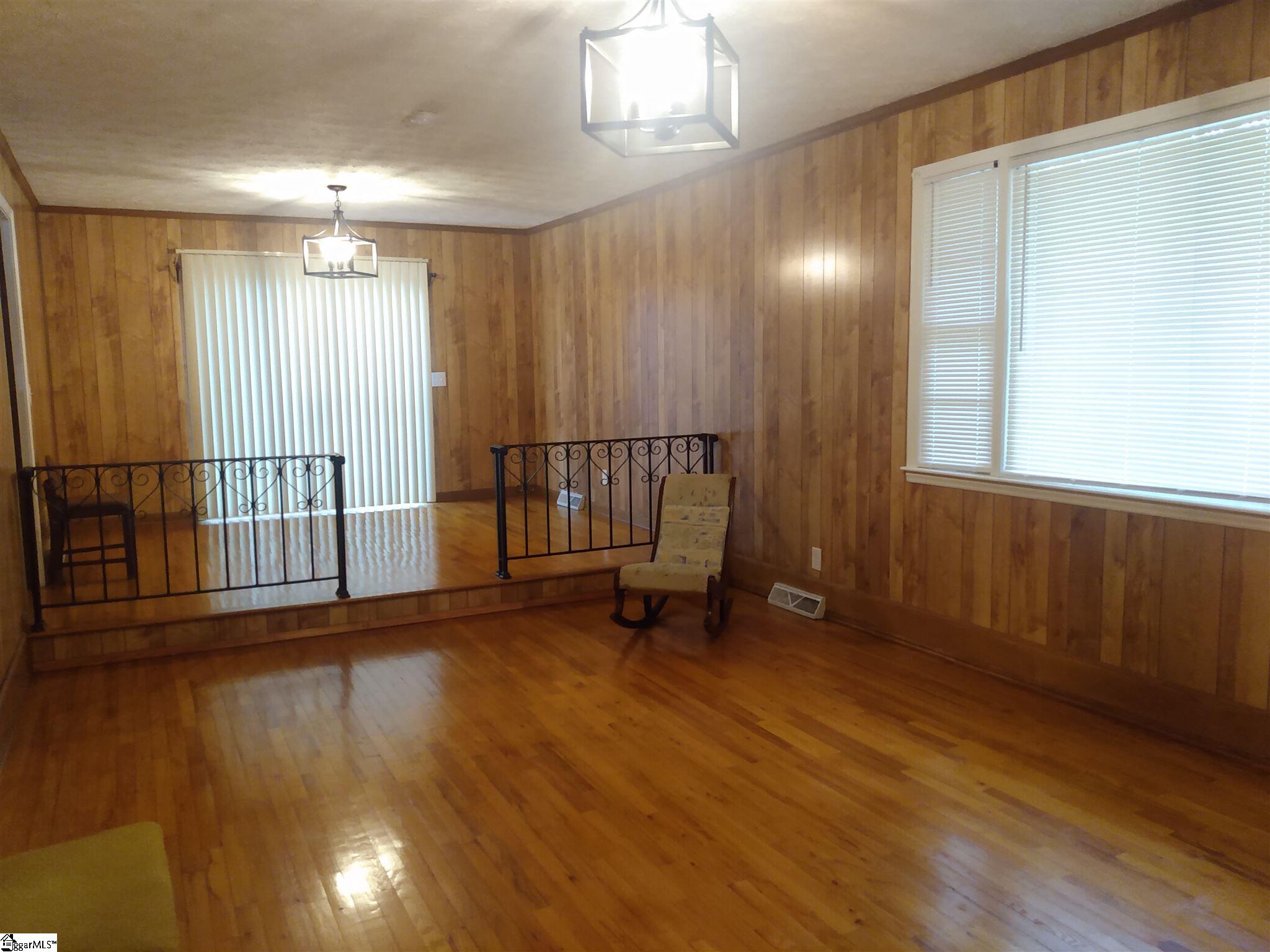 136 Rusty Lane Easley, SC 29642 - Photo 10 of 29 Gallery Image 10