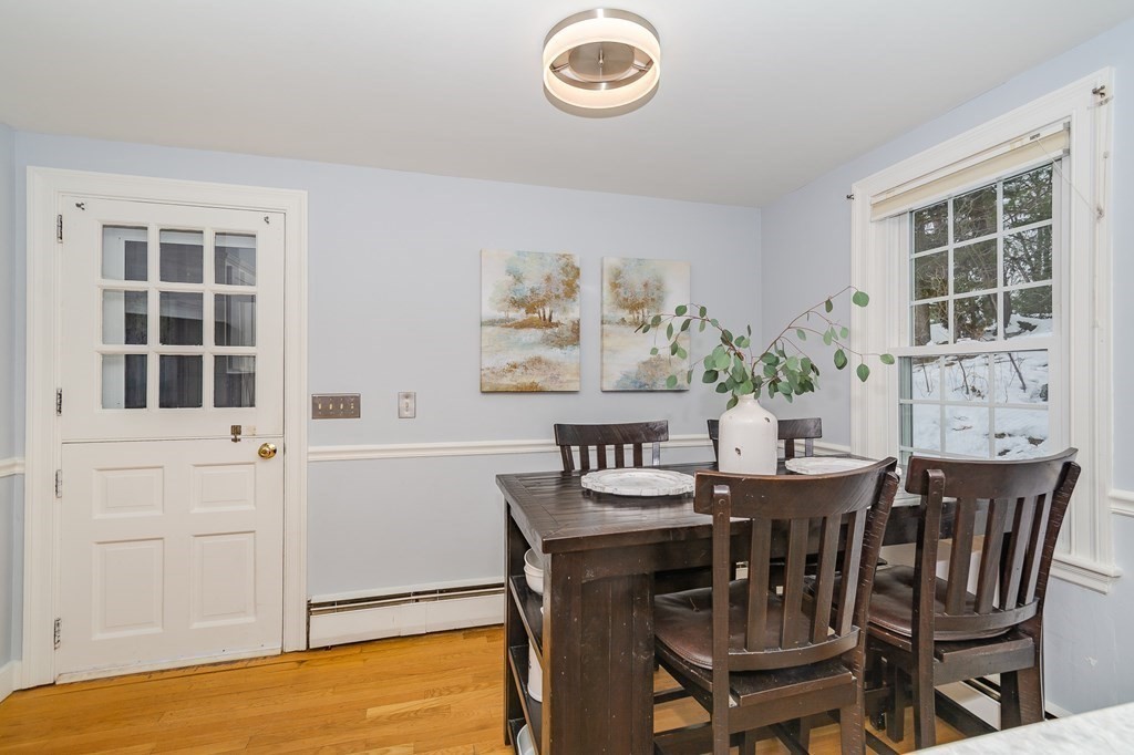 34 Putnam Road Reading, MA 01867 - Photo 11 of 37 Gallery Image 11