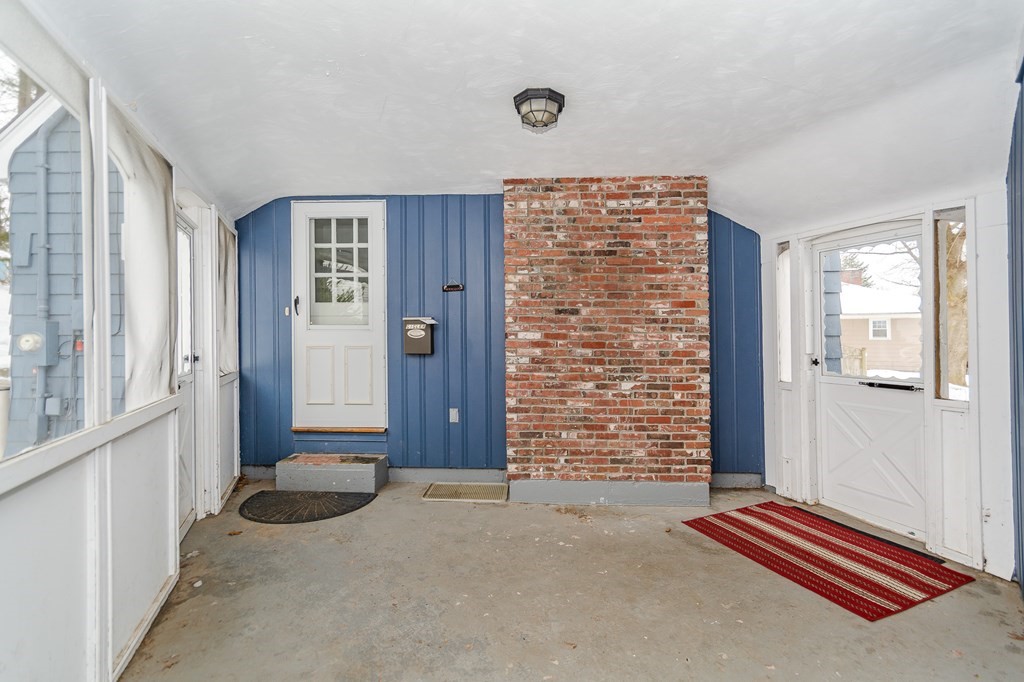34 Putnam Road Reading, MA 01867 - Photo 27 of 37 Gallery Image 27