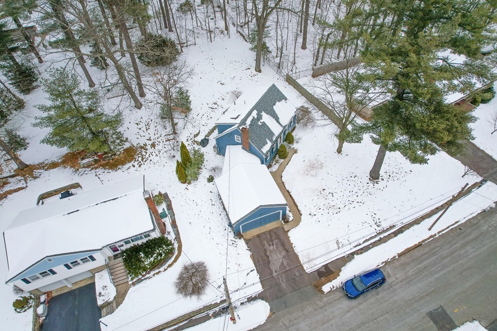 34 Putnam Road Reading, MA 01867 - Photo 32 of 37 Gallery Image 32