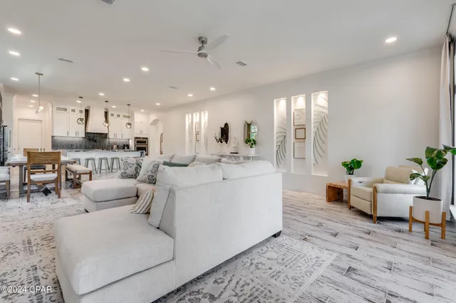 $1,825,000 | 103 West W Willow Mist Rd Inlet Beach, Inlet Beach, FL 32461