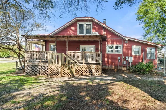 $269,000 | 1058 North Main Street, Walnut Cove, NC 27052