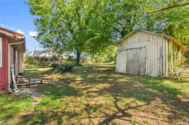 $269,000 | 1058 North Main Street, Walnut Cove, NC 27052