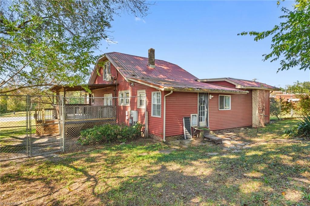 1058 North Main Street Walnut Cove, NC 27052 - Photo 40 of 42