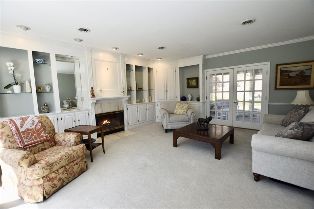 9 Hill Dale Road Plymouth, MA 02360 - Photo 13 of 40