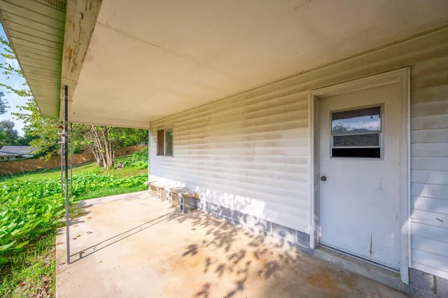 $2,200 | 515 Ely Road, Chattanooga, TN 37415