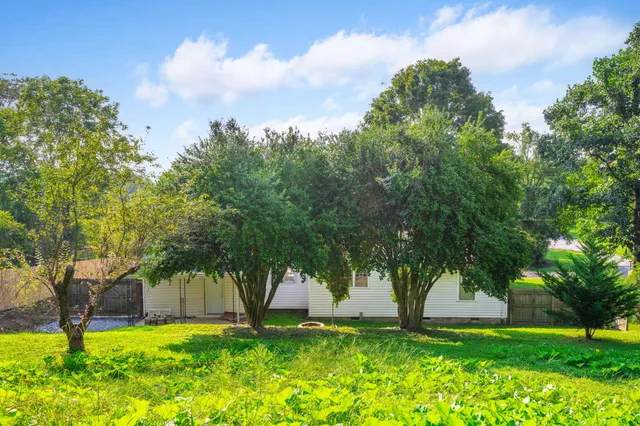 $2,200 | 515 Ely Road, Chattanooga, TN 37415