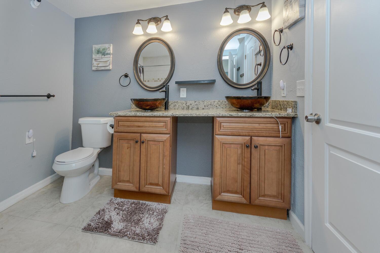 9709 154th Road North Jupiter, FL 33478 - Photo 24 of 37 Dual Sinks