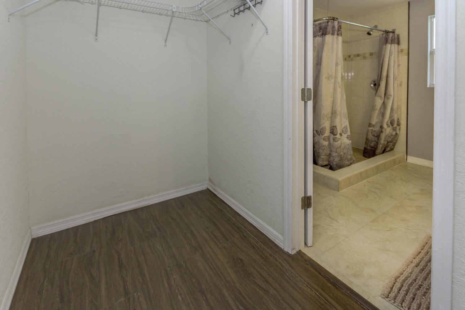 9709 154th Road North Jupiter, FL 33478 - Photo 27 of 37 Lagre Walk-in Closet