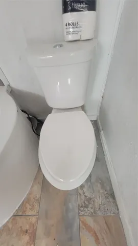 $1,995 | 2960 Call Street, Vidor, TX 77662