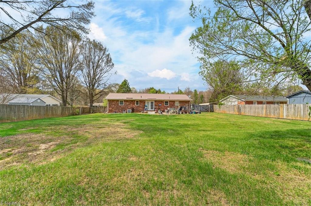 501 Roberts Road Eden, NC 27288 - Photo 23 of 29