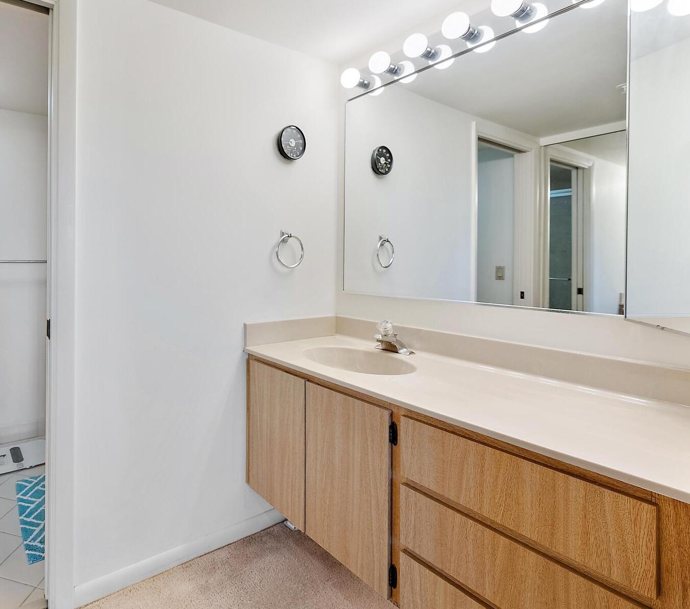 1701 Marina Isle Way, Unit 202 Jupiter, FL 33477 - Photo 16 of 51 Full Bath