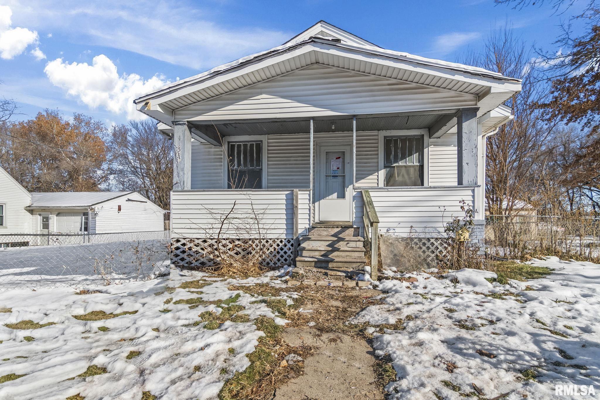 534 South Livingston Street Springfield, IL 62703 - Photo 1 of 27 Gallery Image 1