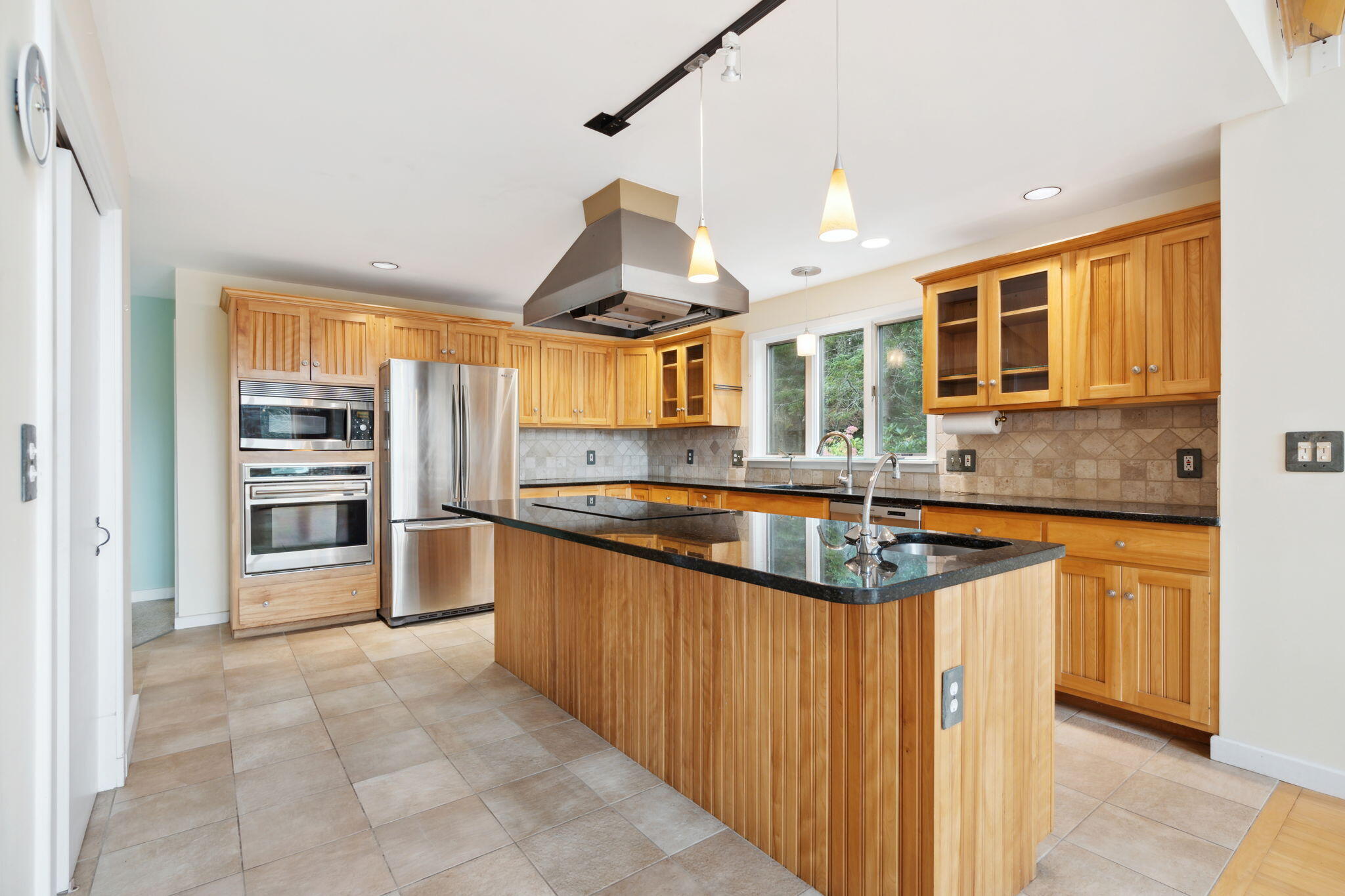 111 Reach Road Harpswell, ME 04079 - Photo 18 of 49 16-web-or-mls-DSC09710