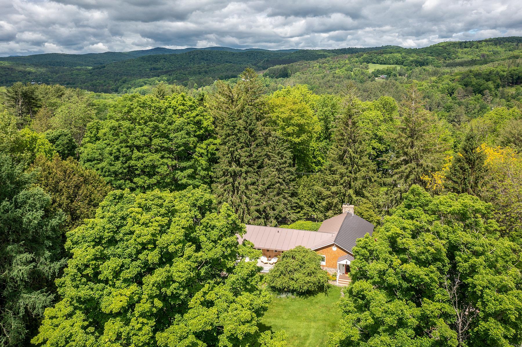 509 Church Hill Road Woodstock, VT 05091 - Photo 13 of 55