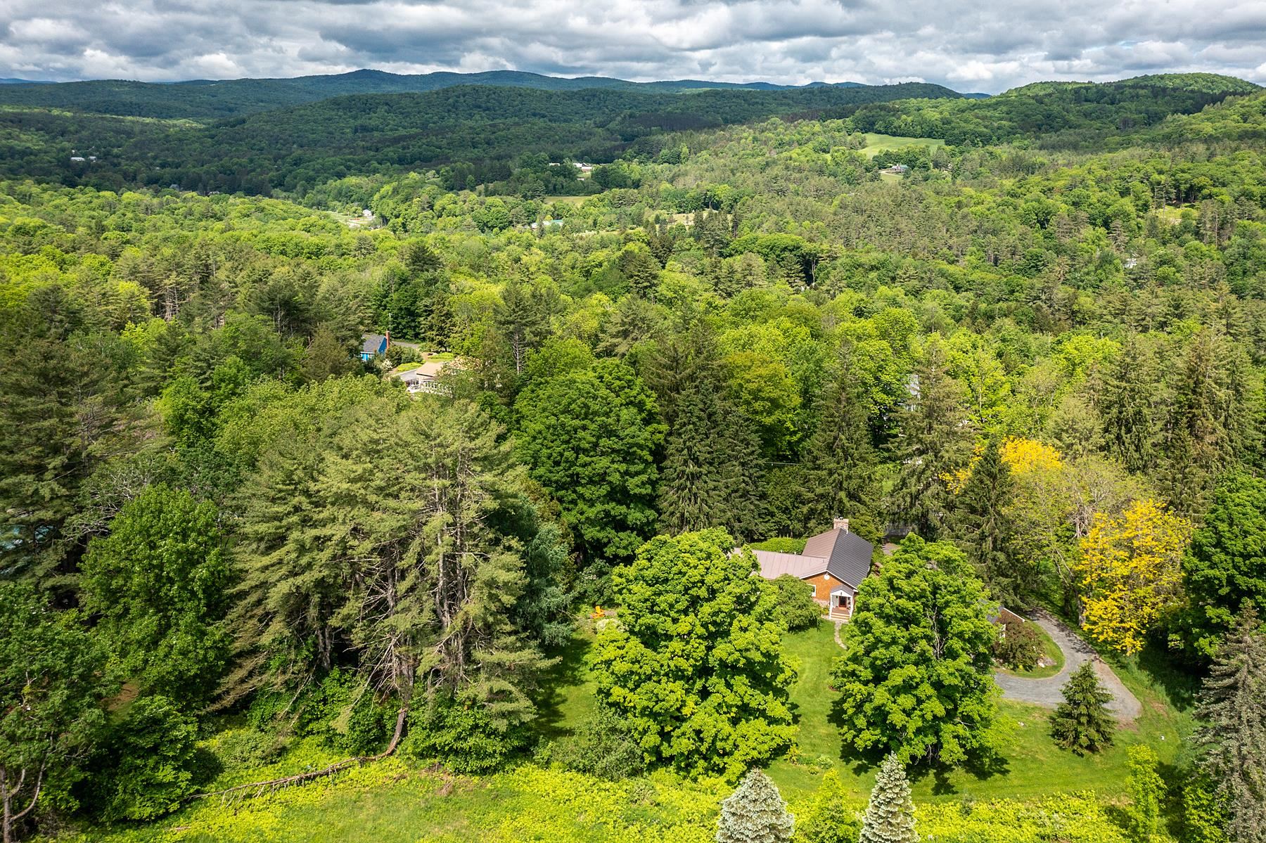 509 Church Hill Road Woodstock, VT 05091 - Photo 14 of 55