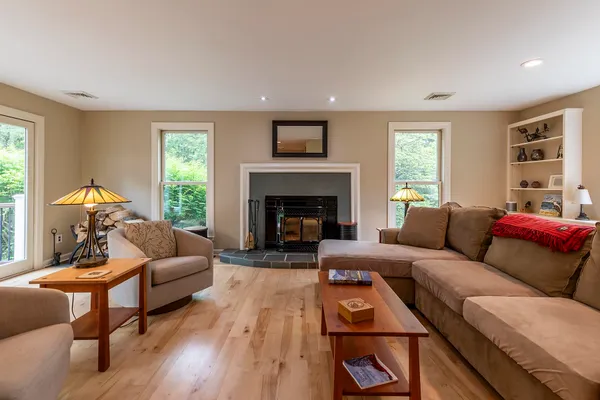 $915,000 | 509 Church Hill Road, Woodstock, VT 05091