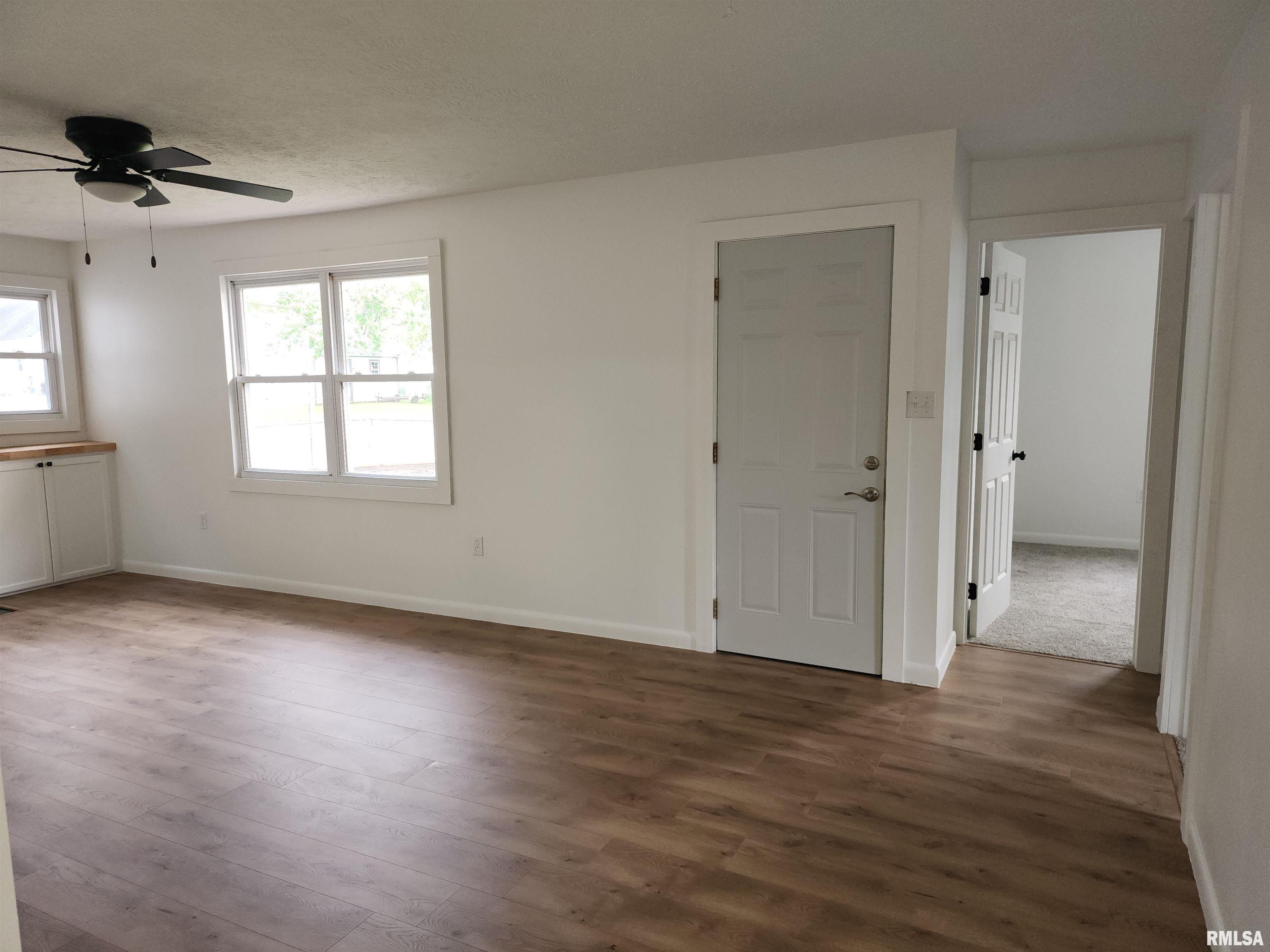 210 North State Street Lincoln, IL 62656 - Photo 11 of 30