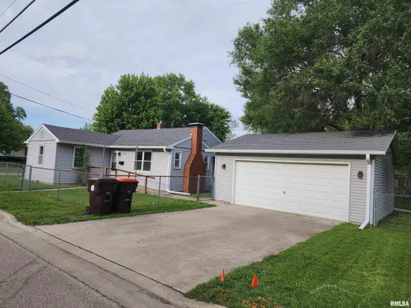 $159,900 | 210 North State Street, Lincoln, IL 62656