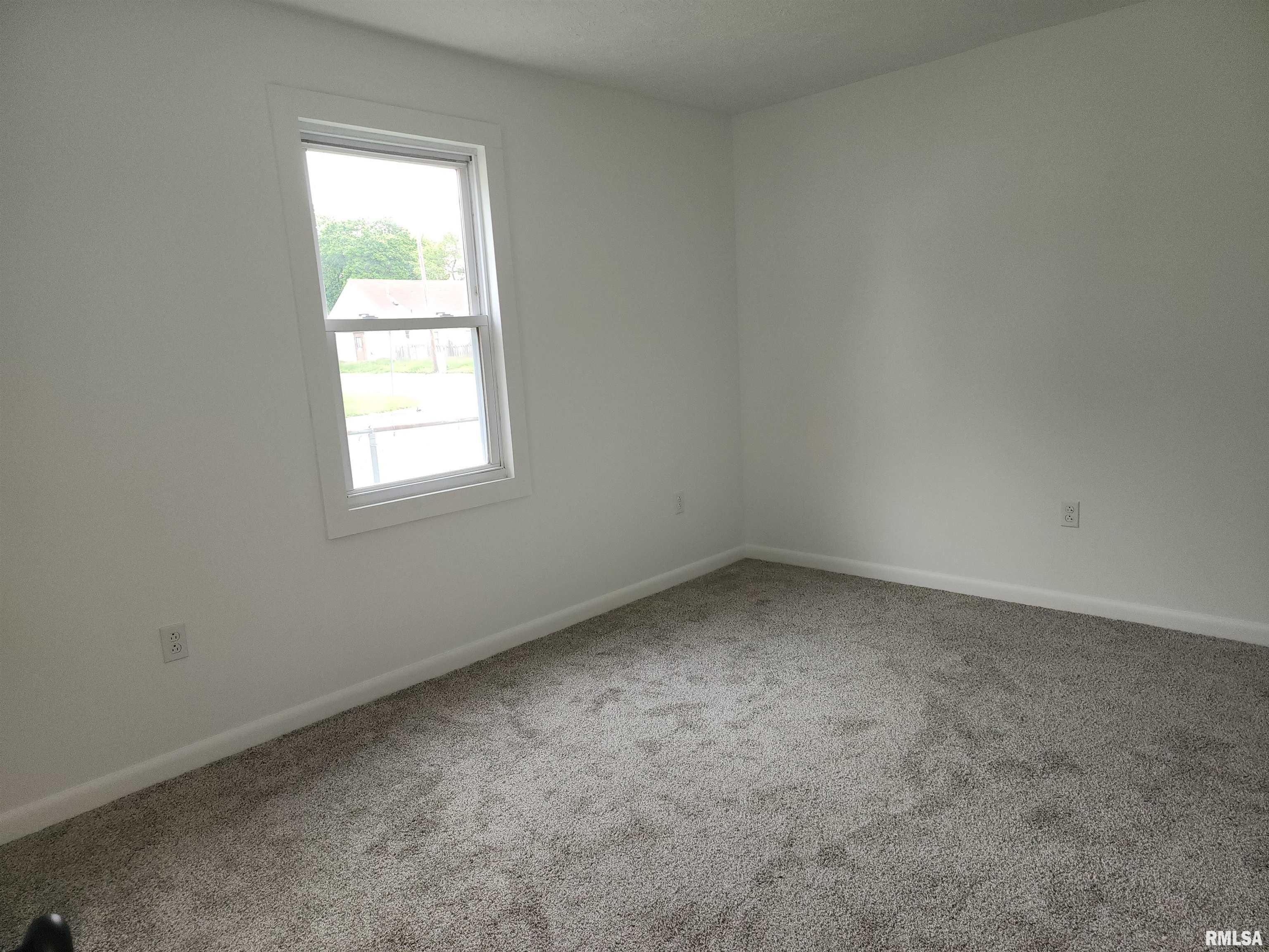 210 North State Street Lincoln, IL 62656 - Photo 25 of 30