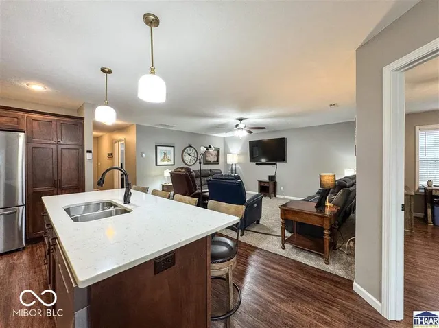 $299,900 | 118 Southglen Road, Unit A, Terre Haute, IN 47802