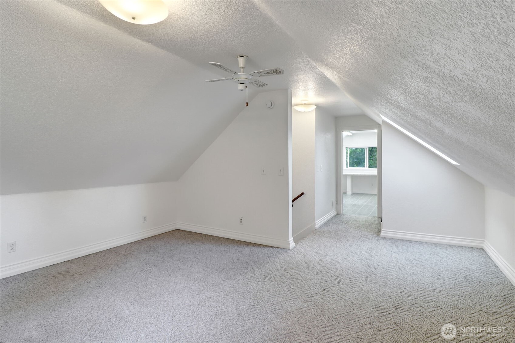 14902 Turner Road Southeast Rainier, WA 98576 - Photo 18 of 40
