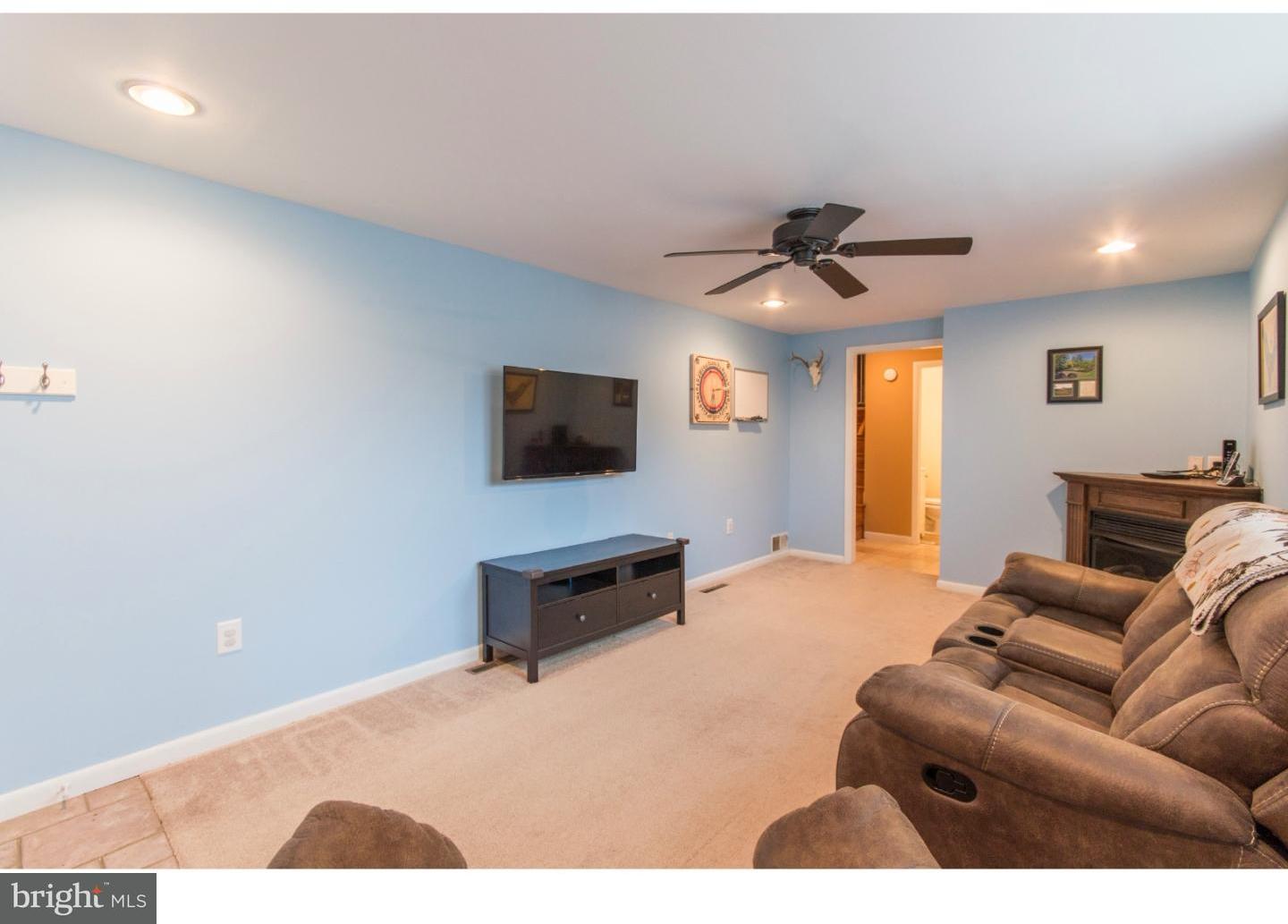 17 Juniper Road Havertown, PA 19083 - Photo 12 of 22 Family Room