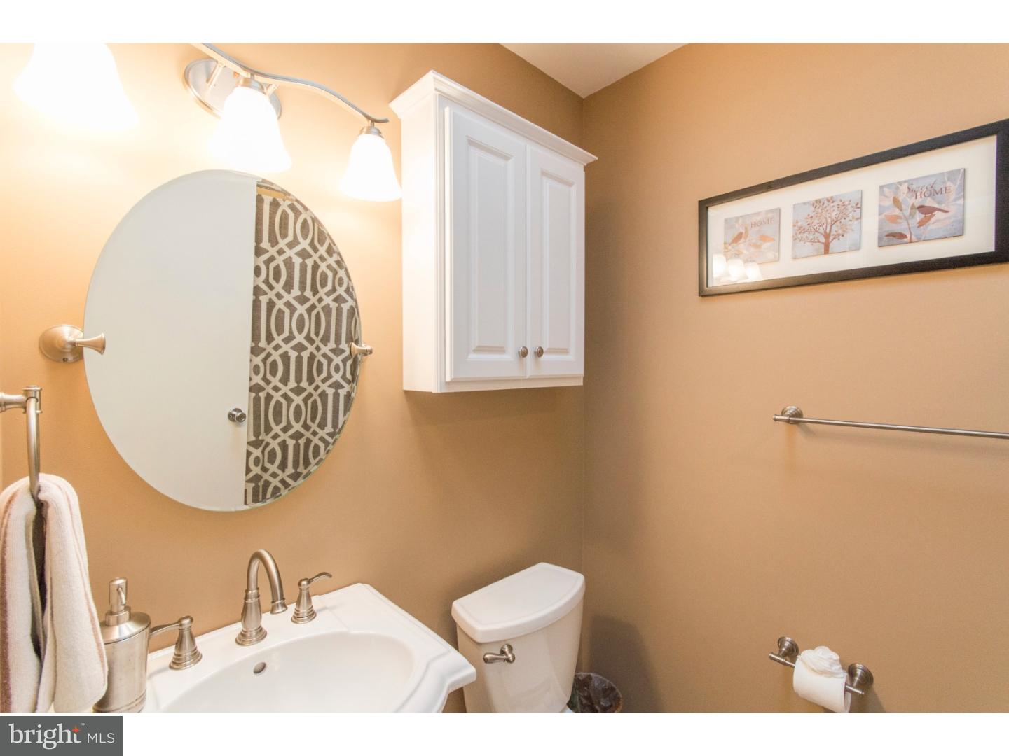 17 Juniper Road Havertown, PA 19083 - Photo 20 of 22 Bathroom