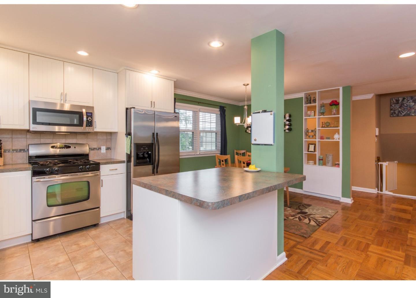17 Juniper Road Havertown, PA 19083 - Photo 5 of 22 Kitchen