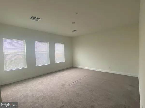 $1,650 | 1812 Main Street, Unit 202, Chester, MD 21619