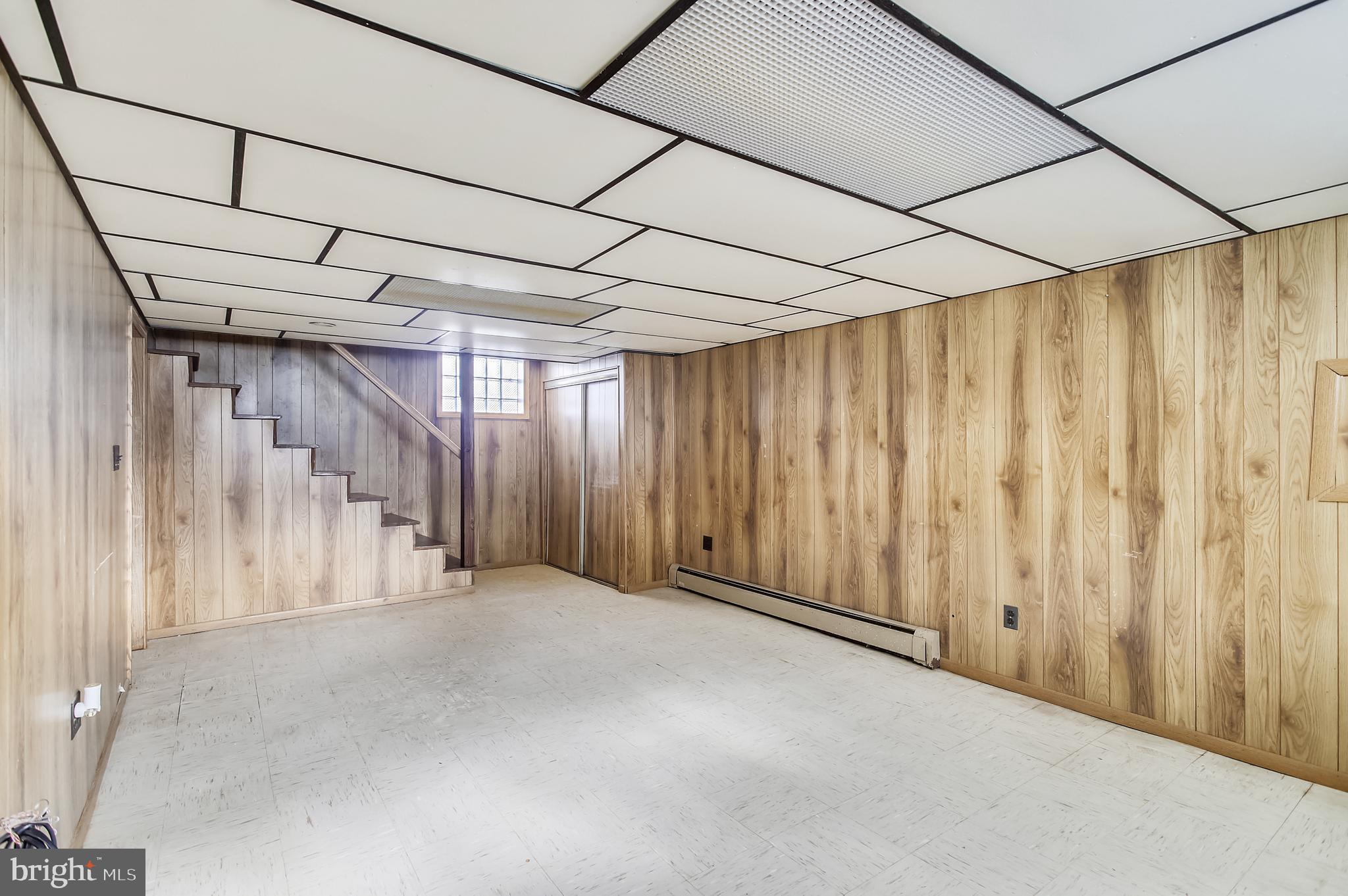 2813 Chesley Avenue Baltimore, MD 21234 - Photo 4 of 19 View of the Club Rm in LL